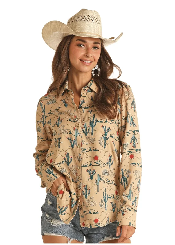 Rock & Roll Cowgirl Women's Desert Tan Printed Long Sleeve Western Snap Shirt RRWSOSR0V2 Trendy Turtleneck Short Shirt Rock & Roll Cowgirl Women's Desert Tan Printed Long Sleeve Western Snap Shirt RRWSOSR0V2 Trendy Turtleneck Short Shirt