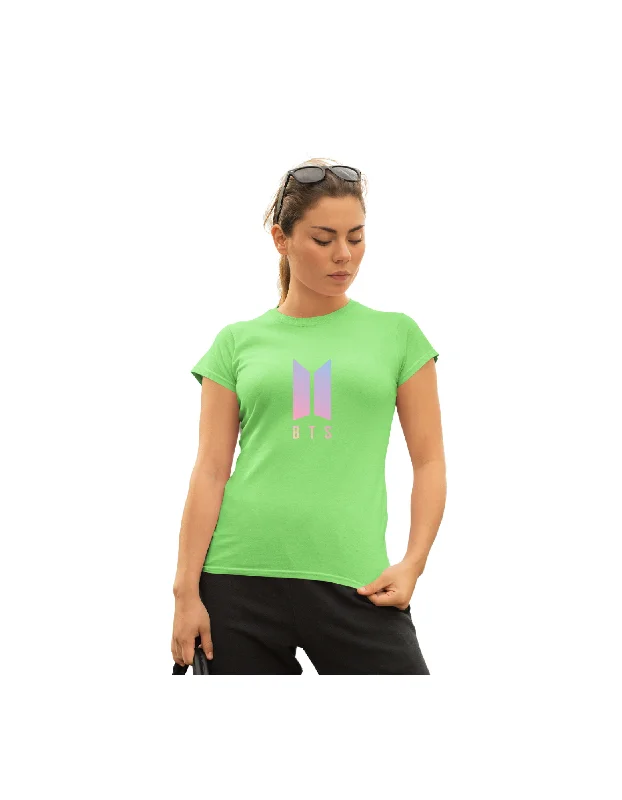 WOMENS BTS -1 PRINTED TSHIRT - LIGHT GREEN Modern Casual Short Sleeve