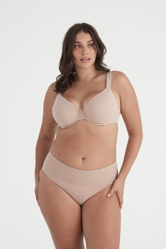 BUSTY BASICS PLUNGE BRA - LATTE Adjustable Comfort Bra