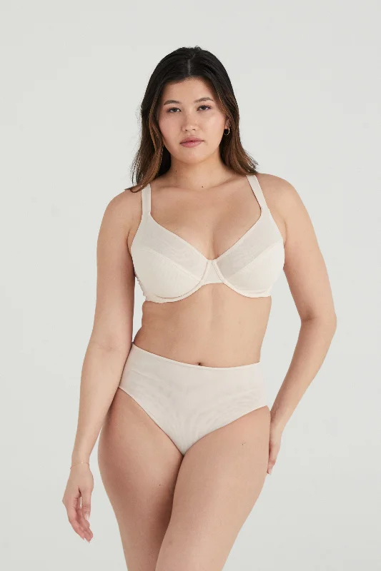 BUSTY BASICS PLUNGE BRA - MYLK Soft Cup Bra