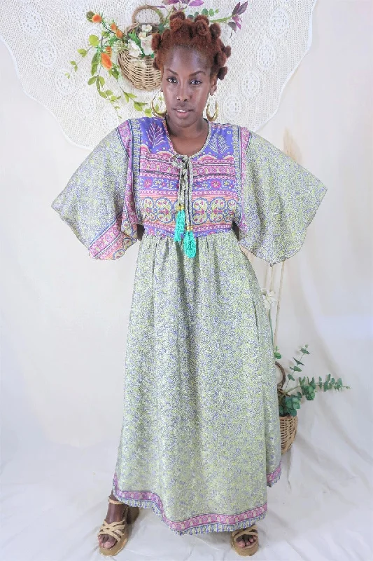 Angelica Maxi Dress - Vintage Sari - Pistachio Green & Rouge Leaves - Free Size M/L Cozy Knit Maxi Dress Angelica Maxi Dress - Vintage Sari - Pistachio Green & Rouge Leaves - Free Size M/L Cozy Knit Maxi Dress