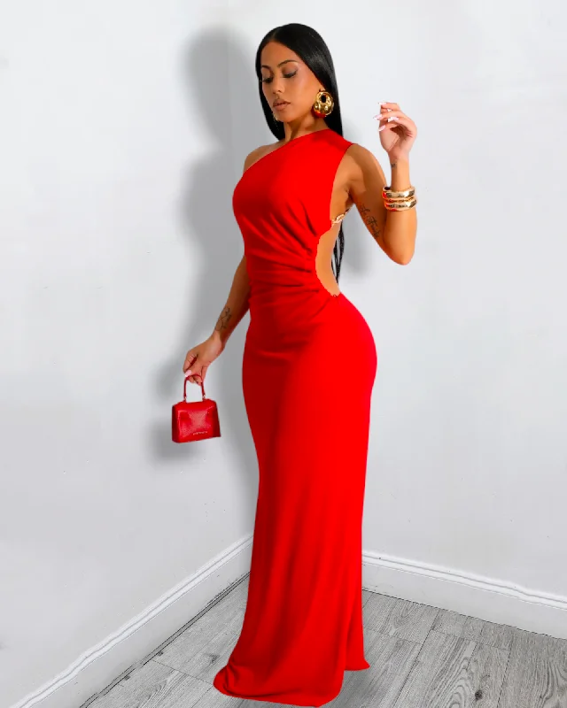 Feel Famous Chain Adorn Maxi Dress Red Comfortable Satin Maxi Dress