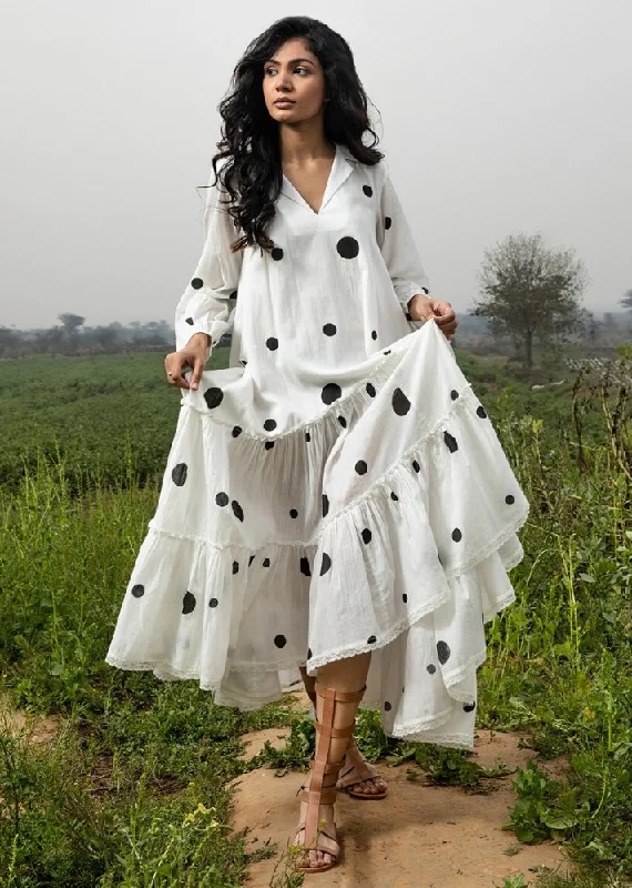 Ivory maxi dress Fashionable High-Waist Maxi Dress