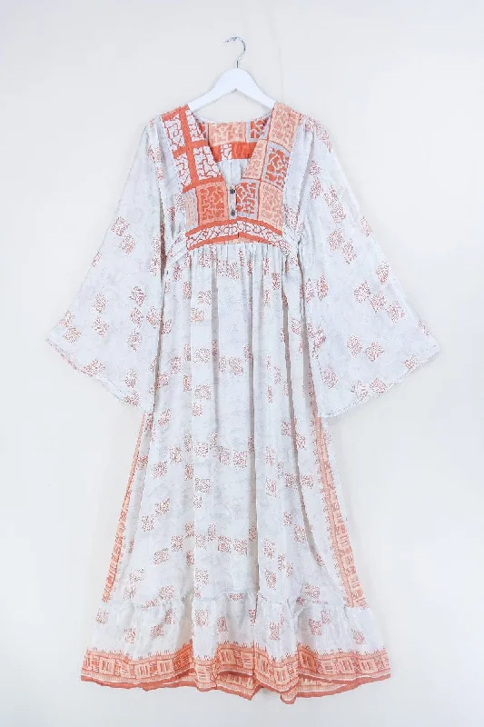 Lunar Maxi Dress - Vintage Sari - Burnt Orange & White Tile - Size S/M Comfortable Ruffle Maxi Dress Lunar Maxi Dress - Vintage Sari - Burnt Orange & White Tile - Size S/M Comfortable Ruffle Maxi Dress