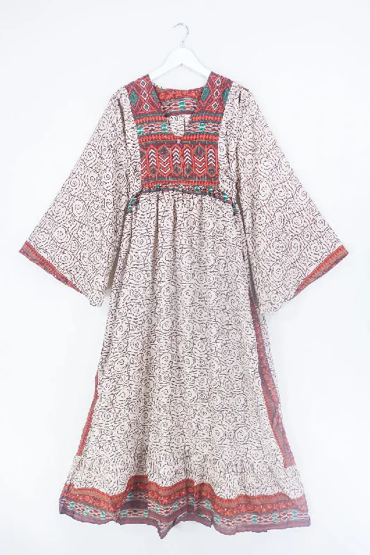 Lunar Maxi Dress - Vintage Sari - Russet & Oat Swirl - Size S/M Comfortable Plunging Neckline Maxi Dress Lunar Maxi Dress - Vintage Sari - Russet & Oat Swirl - Size S/M Comfortable Plunging Neckline Maxi Dress