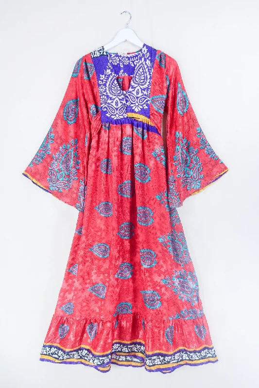 Lunar Maxi Dress - Vintage Sari - Deep Coral & Jade Motif - Size XS Stylish A-Line Maxi Dress