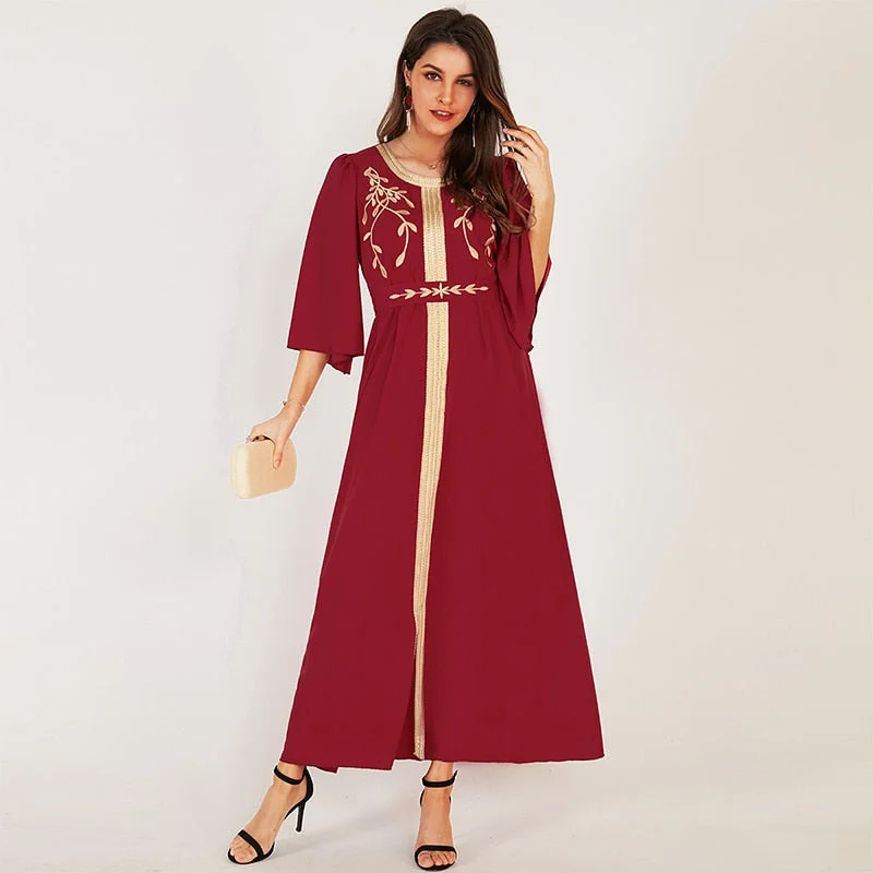 Amy Fashion - O Neck Half-Sleeved Golden Edge Dresses