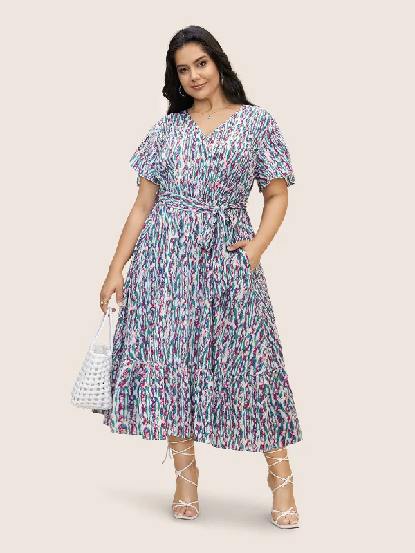 V Neck Striped Belted Petal Sleeve Dress